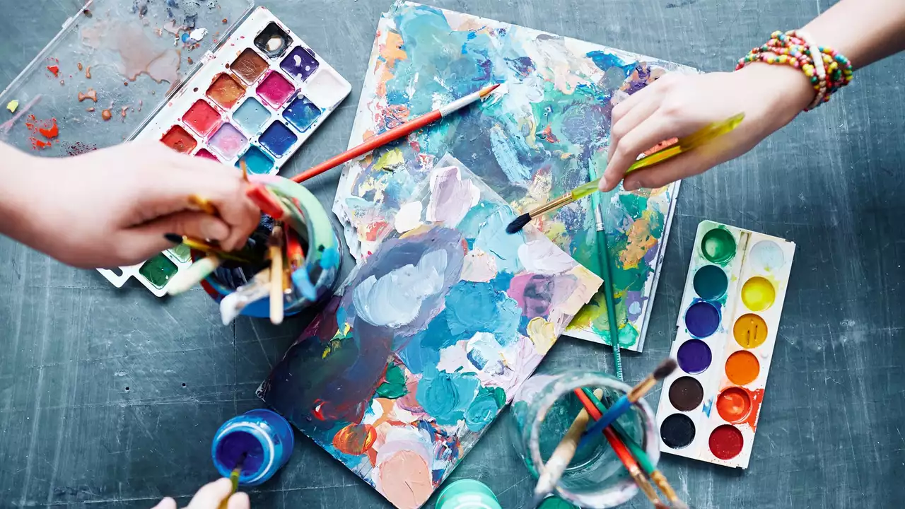 Azathioprine and Art Therapy: Expressing Yourself Creatively